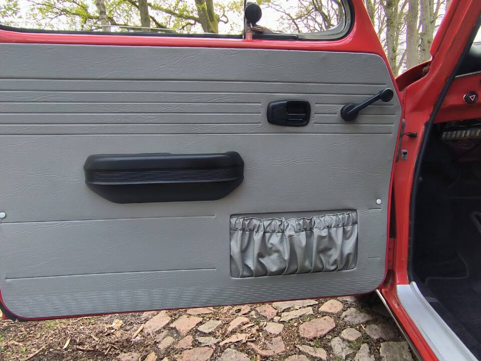 Image 8/53 of Volkswagen 1600 Variant (1972)