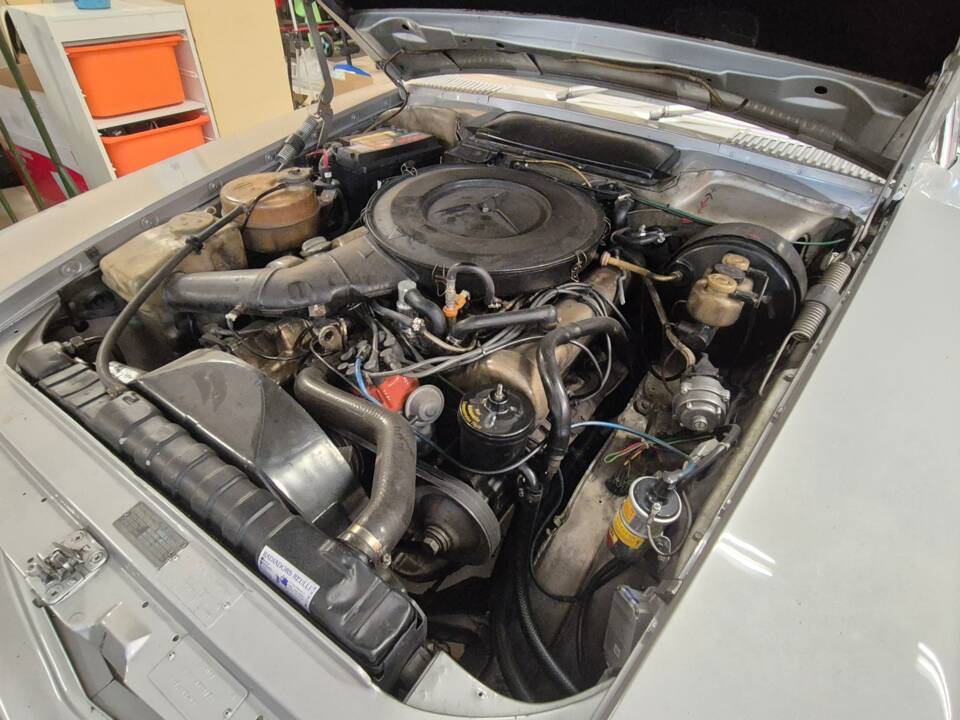 Image 15/17 de Mercedes-Benz 350 SL (1973)