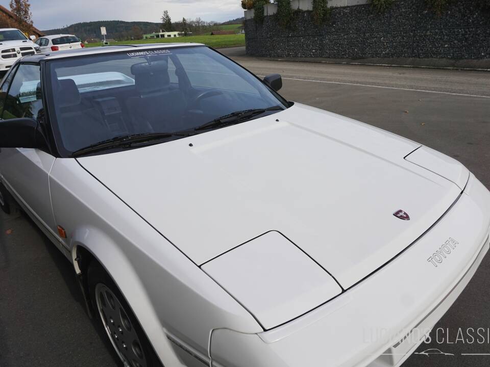 Image 38/60 de Toyota MR2 (1987)