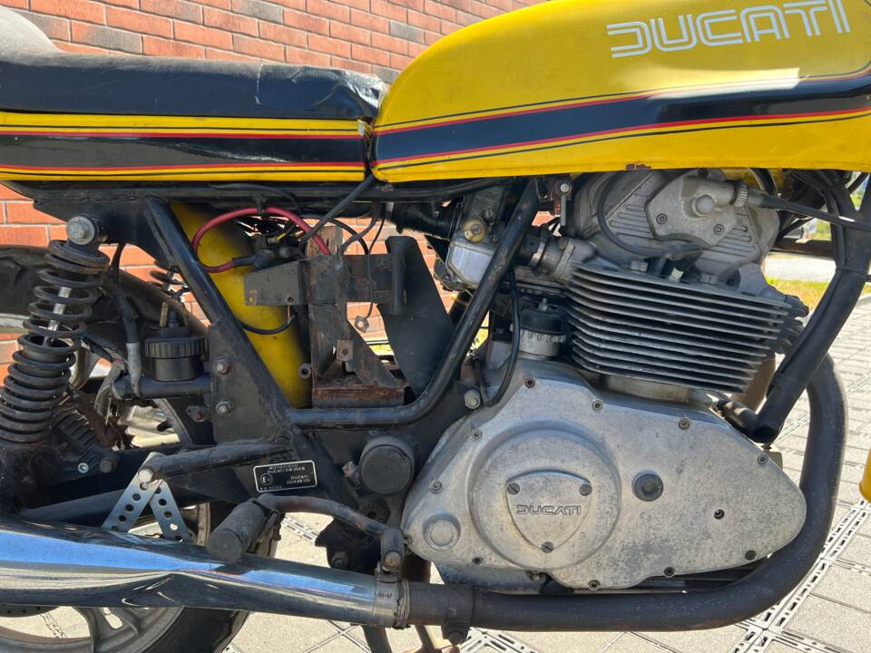 Bild 4/18 von Ducati DUMMY (1977)