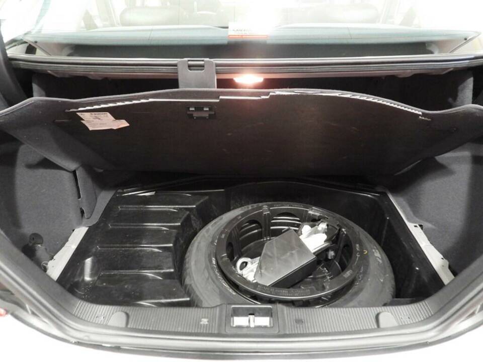 Image 11/15 of Mercedes-Benz C 200 Kompressor (2000)