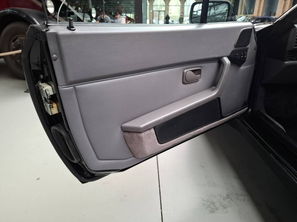 Bild 17/41 von Porsche 944 S2 (1991)