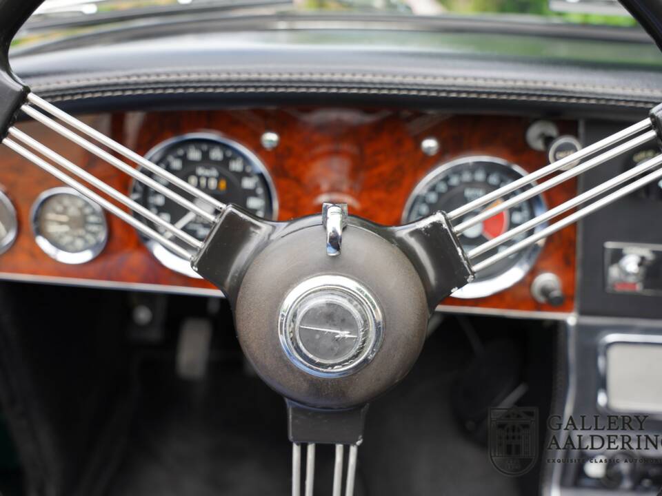 Afbeelding 28/50 van Austin-Healey 3000 Mk III (BJ8) (1966)