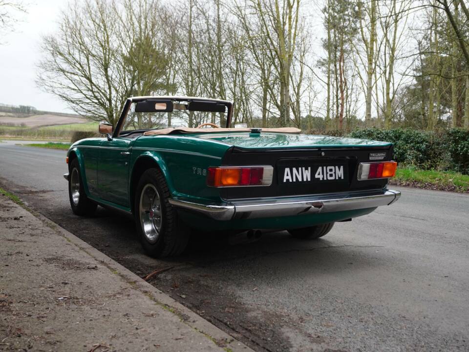Afbeelding 4/20 van Triumph TR 6 PI (1973)