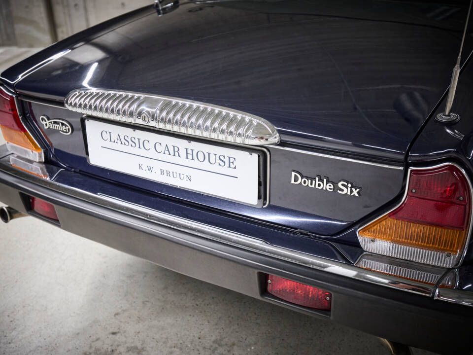 Bild 39/97 von Daimler Double Six (1994)