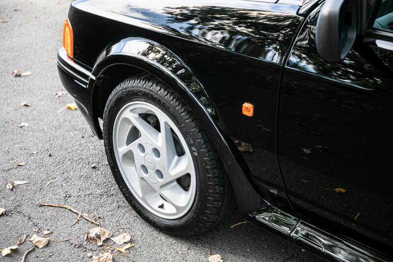 Bild 45/49 von Ford Escort turbo RS (1988)