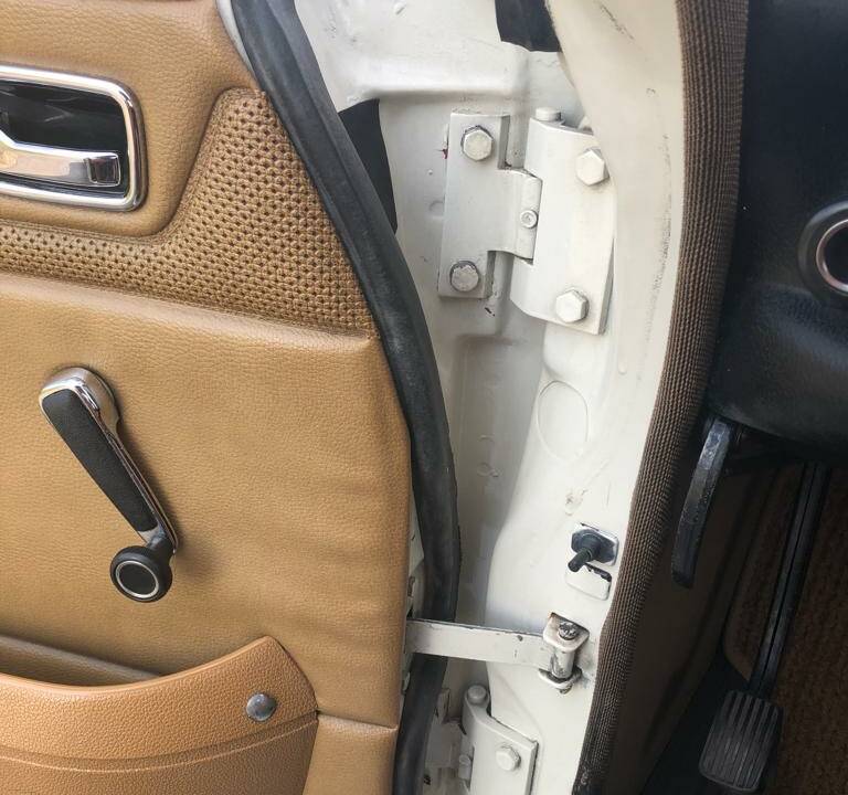 Bild 14/15 von Mercedes-Benz 230/6 (1974)