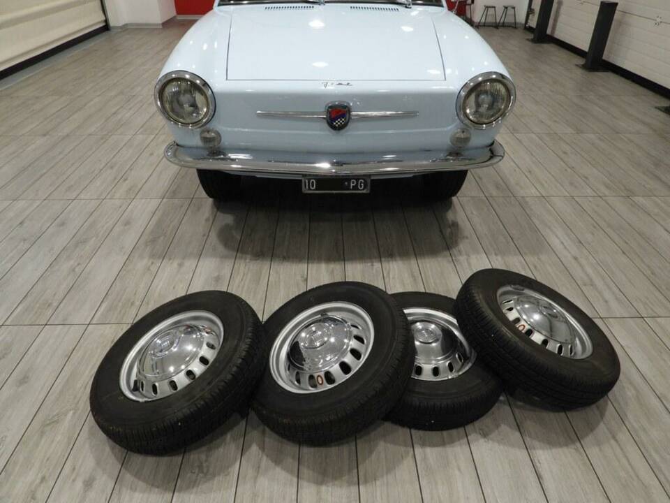 Image 13/14 of Giannini 850 S (1966)