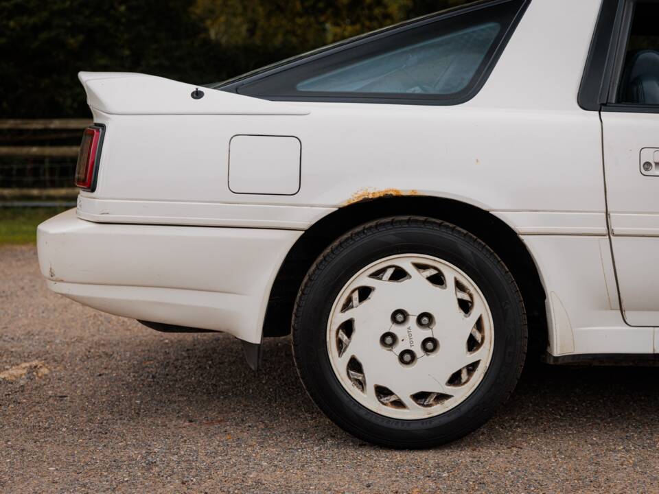 Bild 34/40 von Toyota Supra (1989)