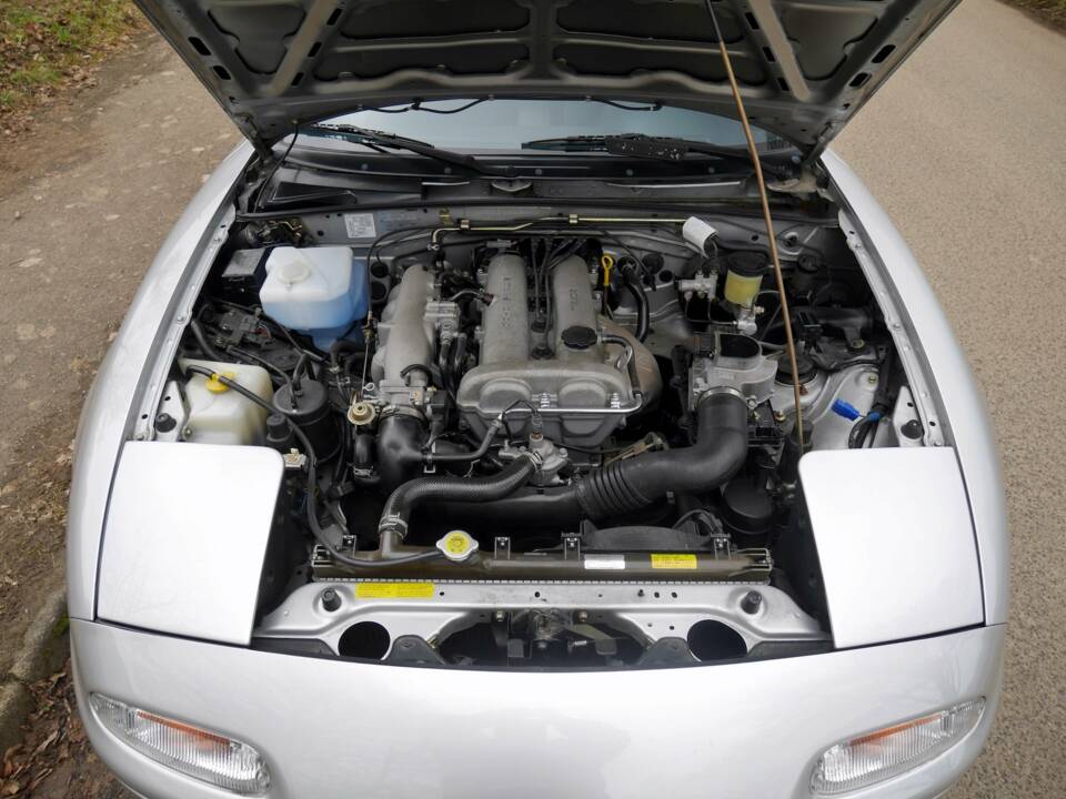 Image 35/48 de Mazda MX-5 1.6 (1900)