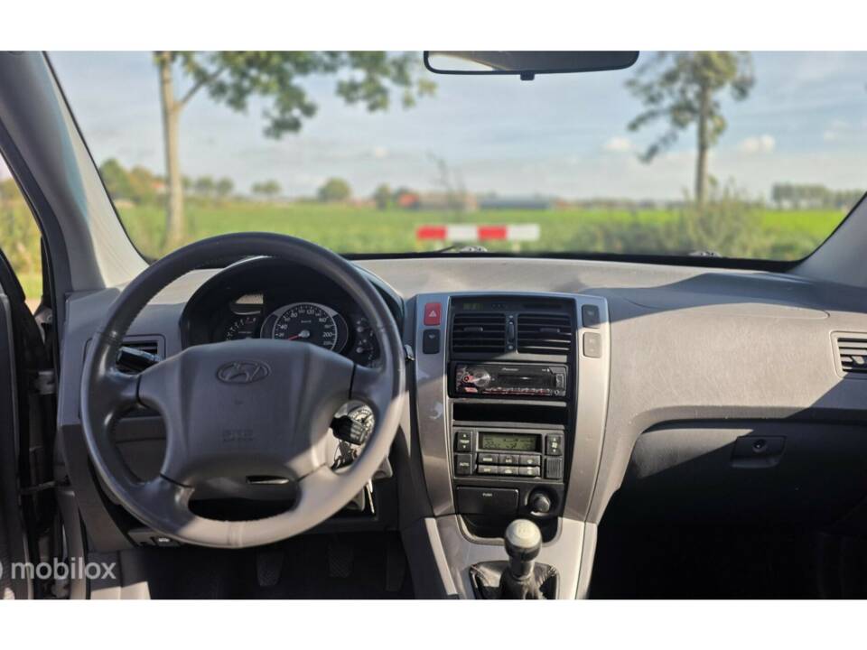 Image 24/46 of Hyundai Tucson 2.0i 4WD (2005)