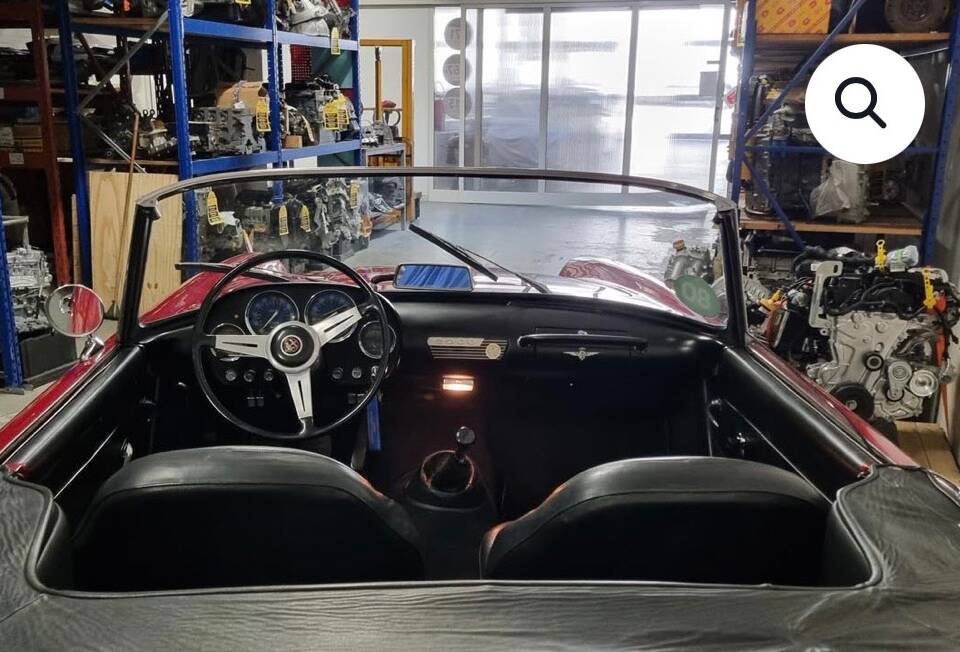 Afbeelding 10/13 van Alfa Romeo 2000 Spider (1961)