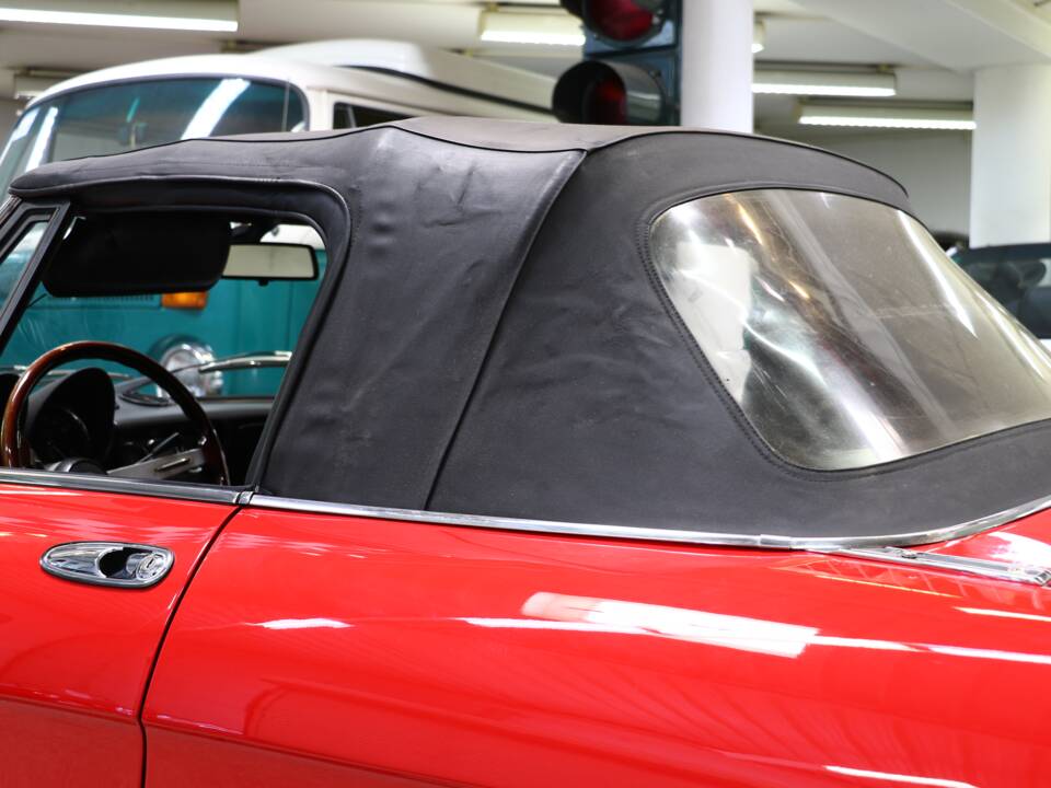 Afbeelding 26/37 van Alfa Romeo 2000 Spider Veloce (1979)