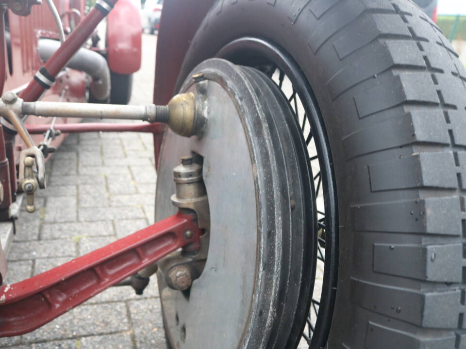 Image 31/49 of Maserati Tipo 26M (1929)