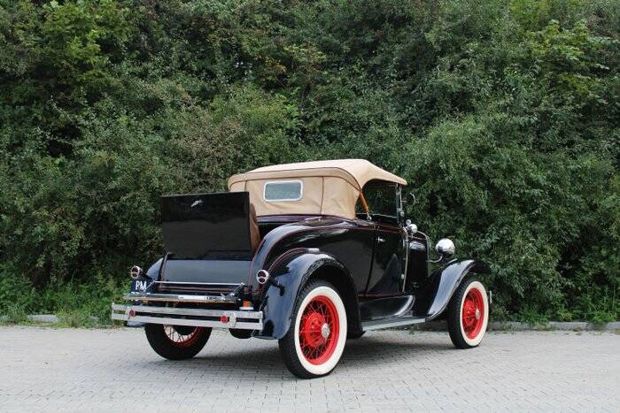 Image 5/7 of Ford Model A (1931)