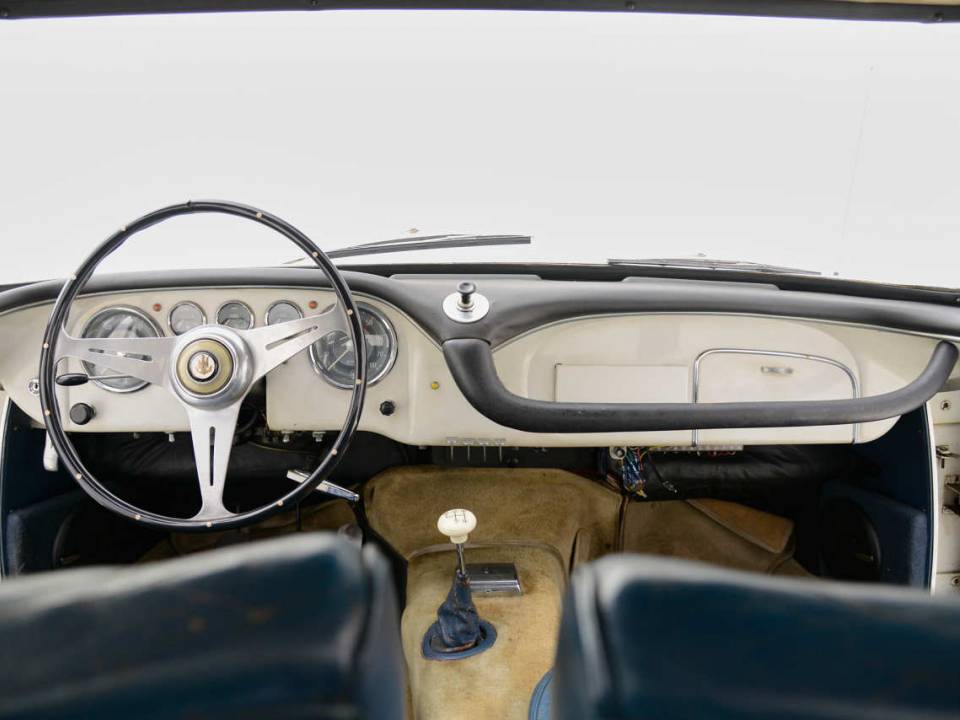 Bild 4/5 von Maserati 3500 GT Touring (1959)