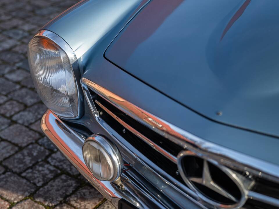 Bild 5/69 von Mercedes-Benz 230 SL (1967)