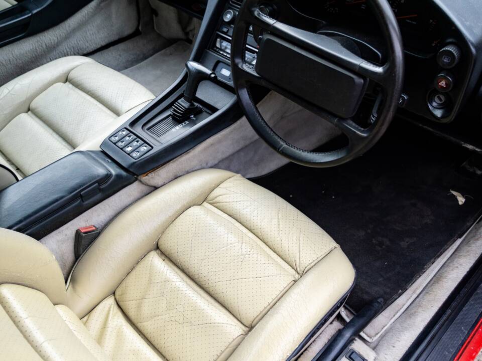 Afbeelding 4/18 van Porsche 928 S4 (1989)