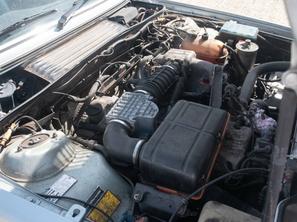 Bild 48/50 von BMW 635 CSi (1984)
