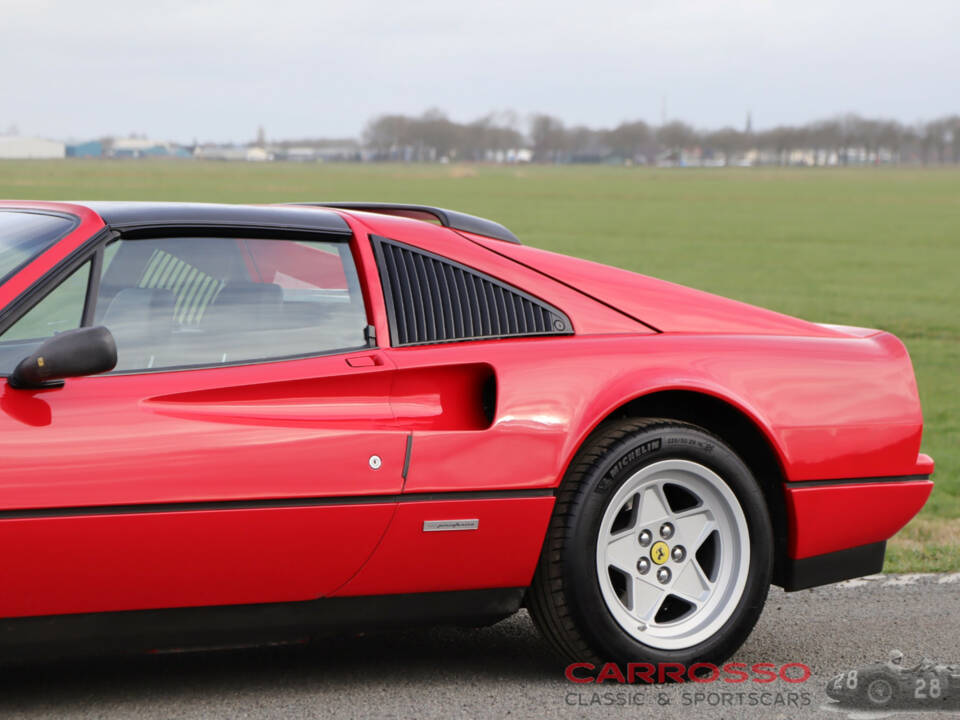 Image 9/44 of Ferrari 328 GTS (1987)