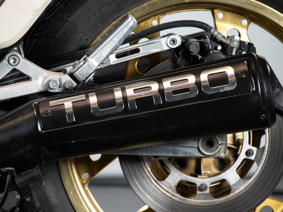 Image 15/50 of Honda CX 500 Turbo (1982)
