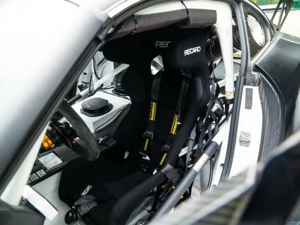 Image 13/15 of BMW Z4 GT3 (2012)