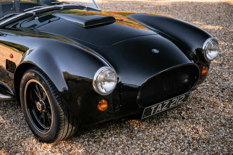 Imagen 8/48 de AC Cobra 212 S&#x2F;C (2001)