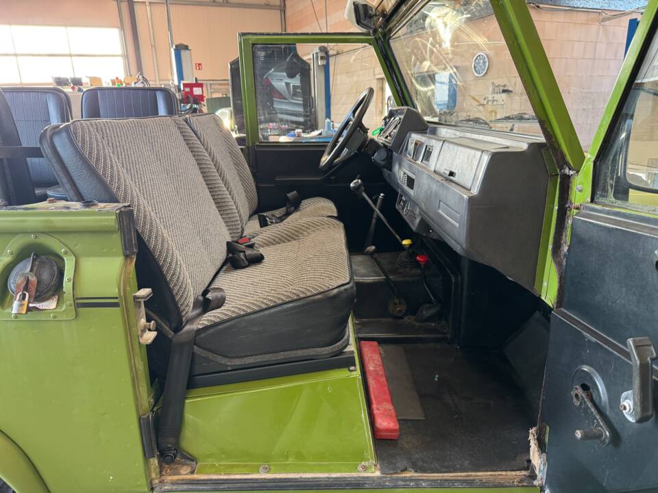 Image 15/22 of Santana Land Rover 88 (1982)