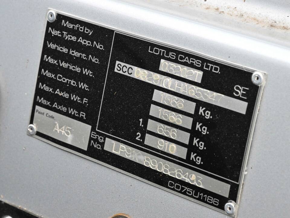 Image 50/50 of Lotus Esprit SE (1990)