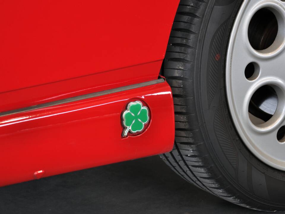 Afbeelding 11/29 van Alfa Romeo 145 Quadrifoglio Verde (1996)