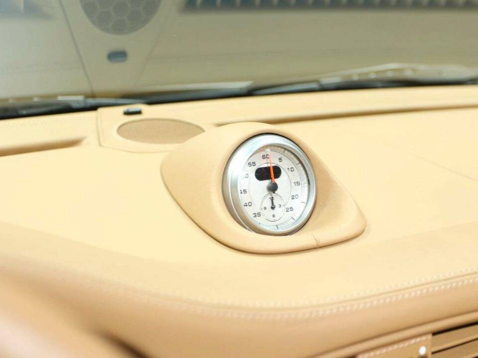 Image 16/30 of Porsche 911 Turbo (2006)