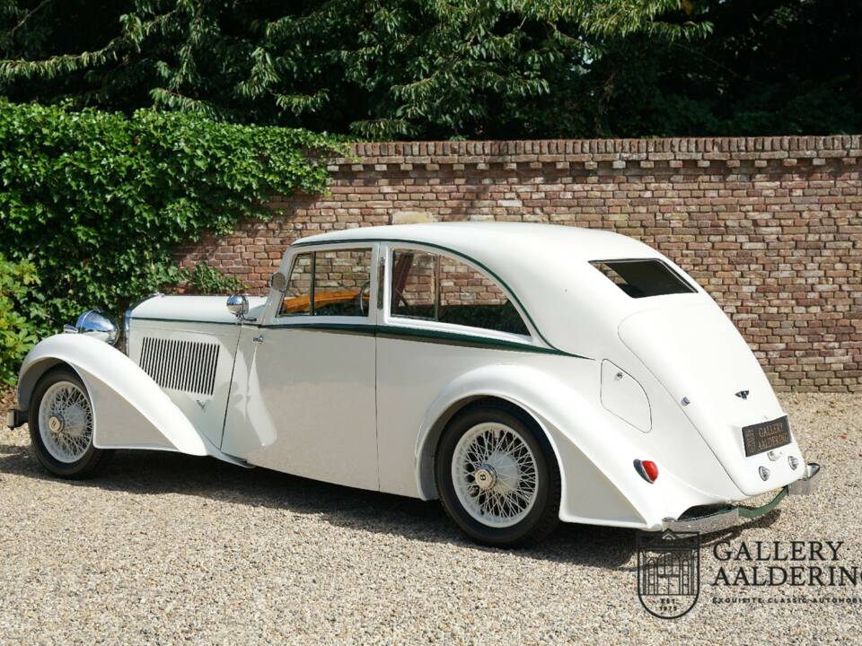Bild 2/50 von Bentley 3 1/2 Liter Park Ward FHC (1933)