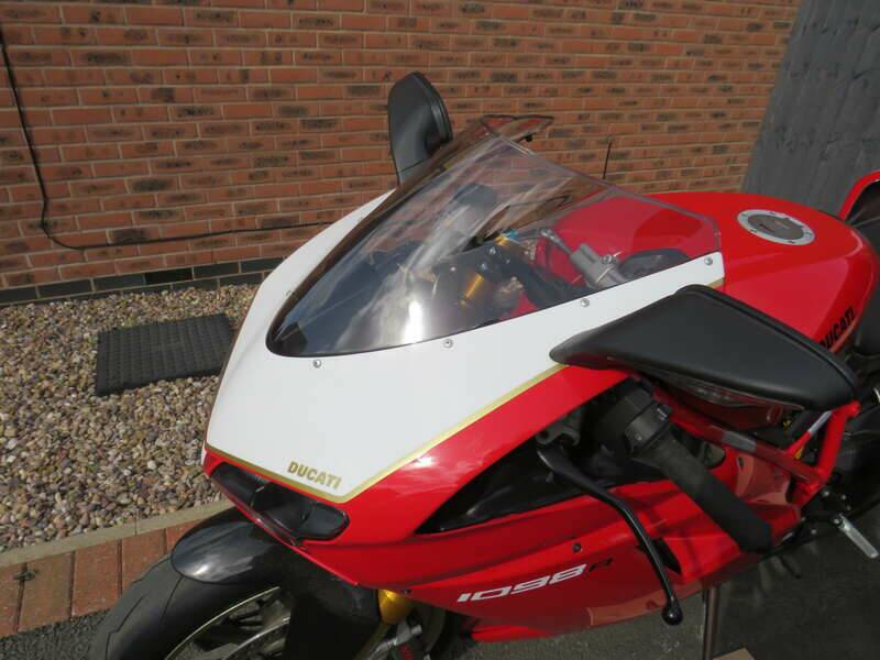 Bild 7/46 von Ducati 1098 R (2008)