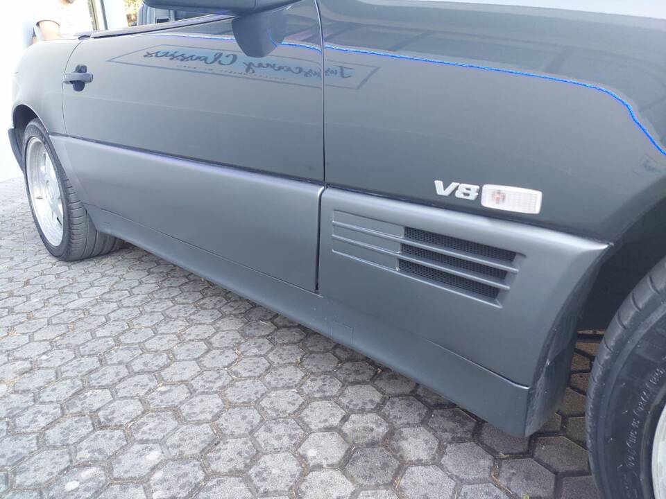 Image 12/22 of Mercedes-Benz 500 SL (1991)