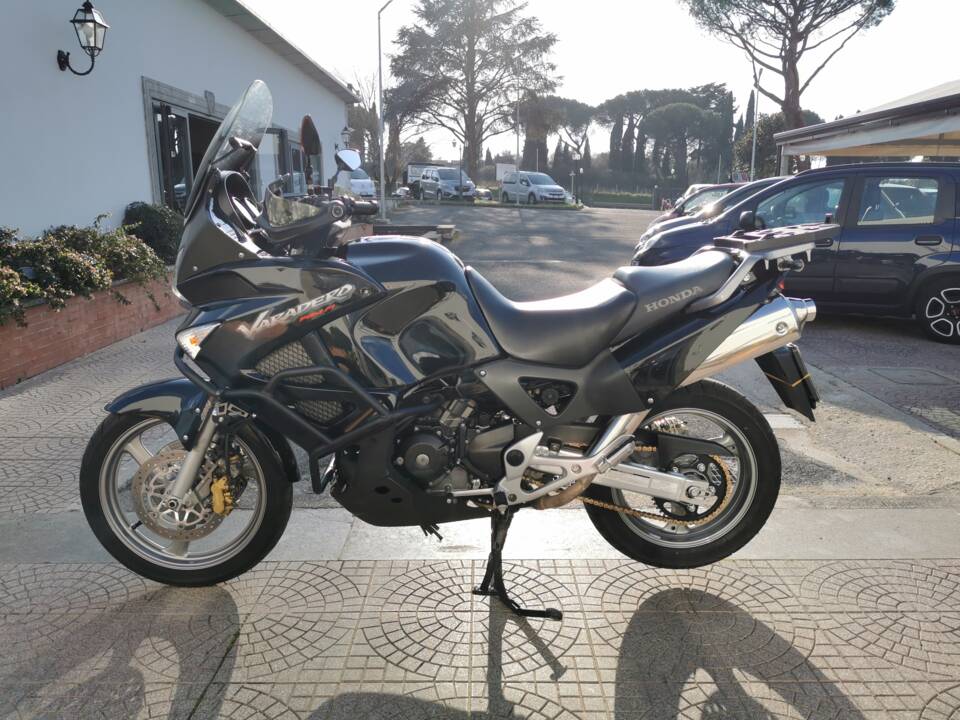 Bild 6/30 von Honda DUMMY (2004)