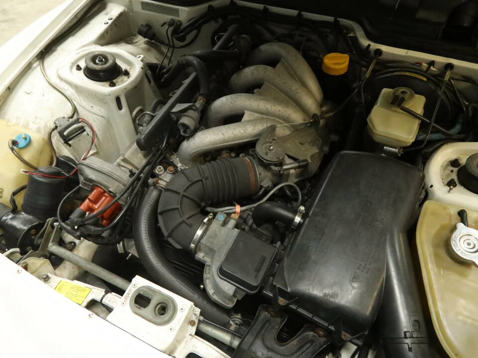 Obraz 40/50 pojazdu Porsche 944 (1986)