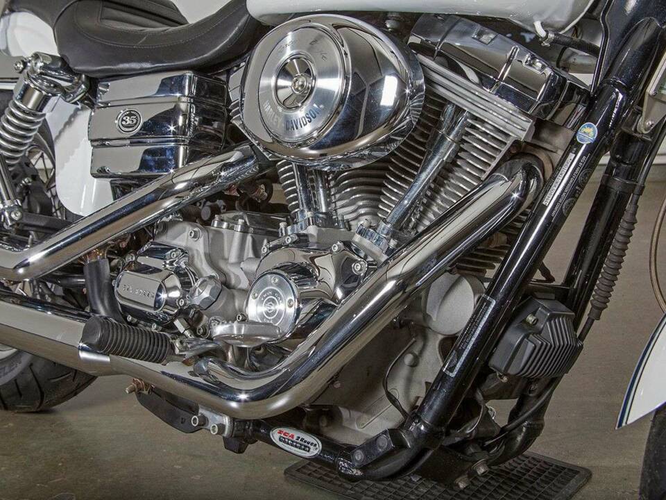 Image 27/31 of Harley-Davidson DUMMY (2005)