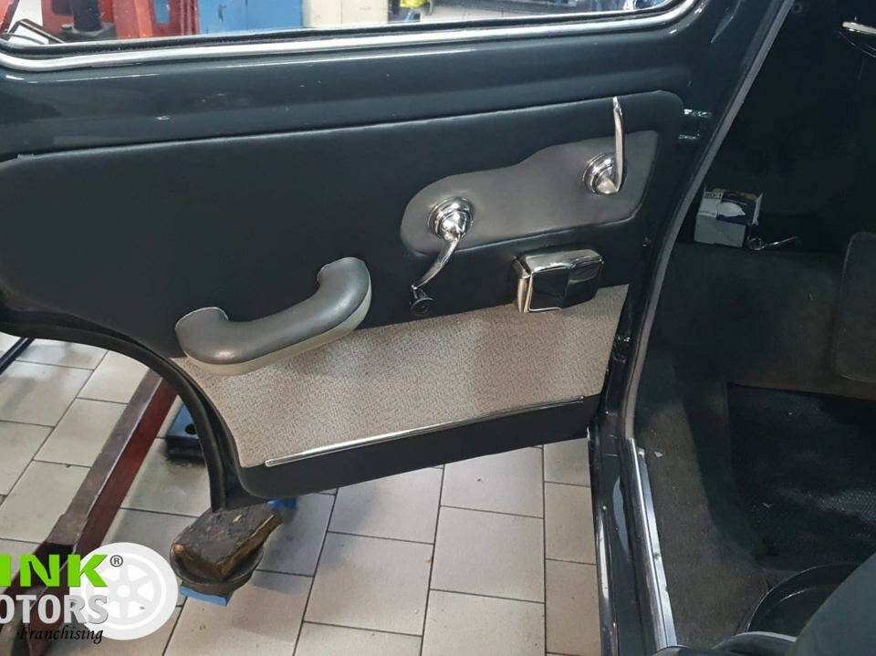 Image 19/39 of Alfa Romeo Giulietta TI (1962)