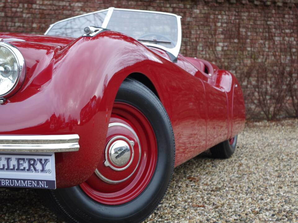 Image 18/50 of Jaguar XK 120 OTS (Alloy) (1949)