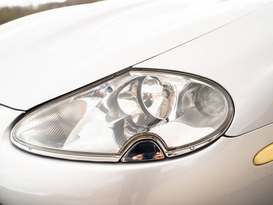 Bild 11/37 von Jaguar XKR (2001)