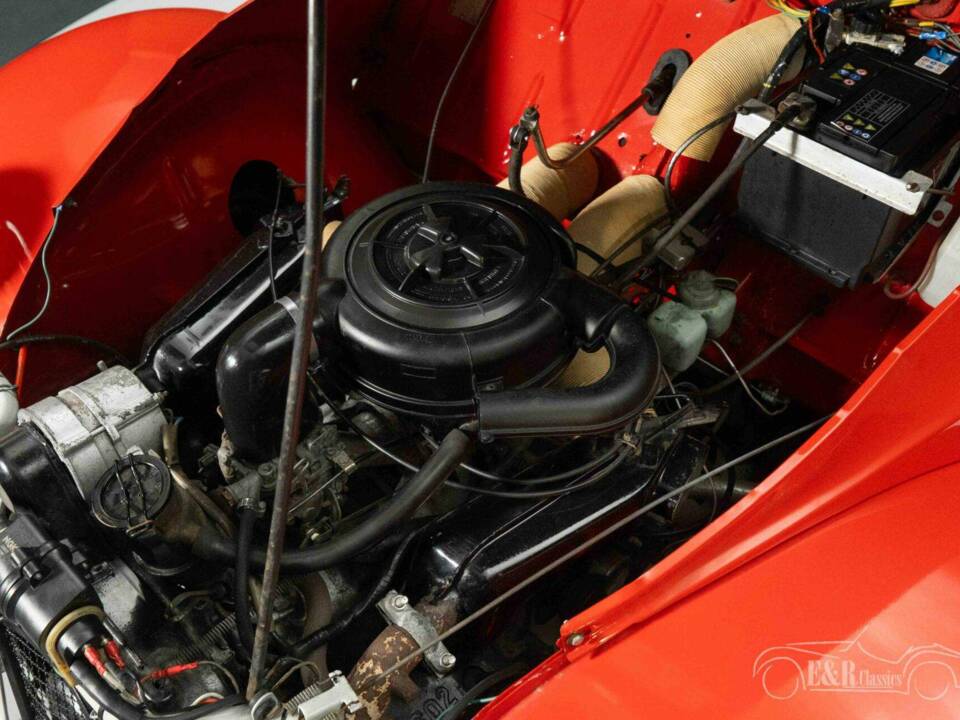 Image 2/19 de Citroën 2 CV 6 (1983)