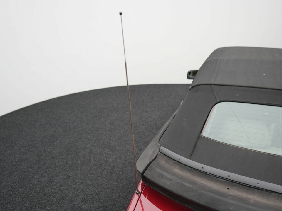 Image 21/29 of Saab 900 2.0i 16V (1993)