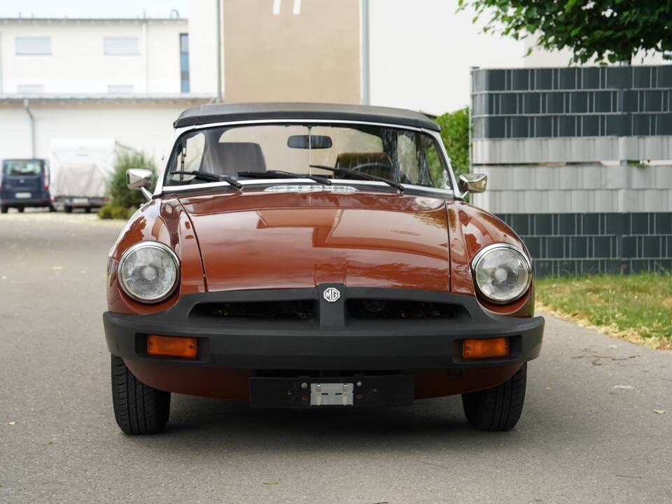 Image 11/100 of MG MGB (1978)