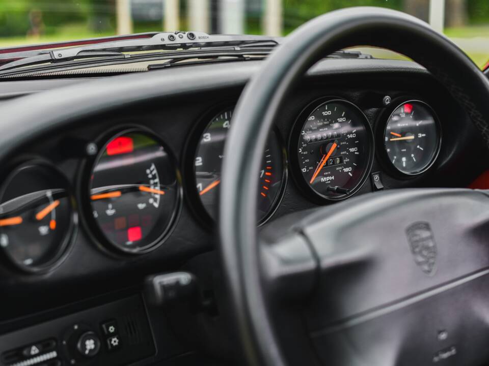 Bild 32/50 von Porsche 911 Targa (1996)