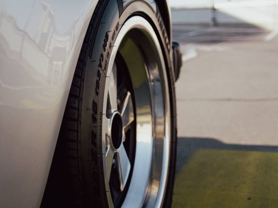 Bild 21/48 von Porsche 911 2.7 (1974)