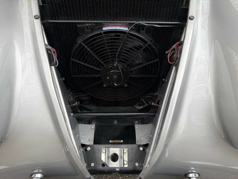 Image 15/50 of Jaguar XK 120 OTS (1953)