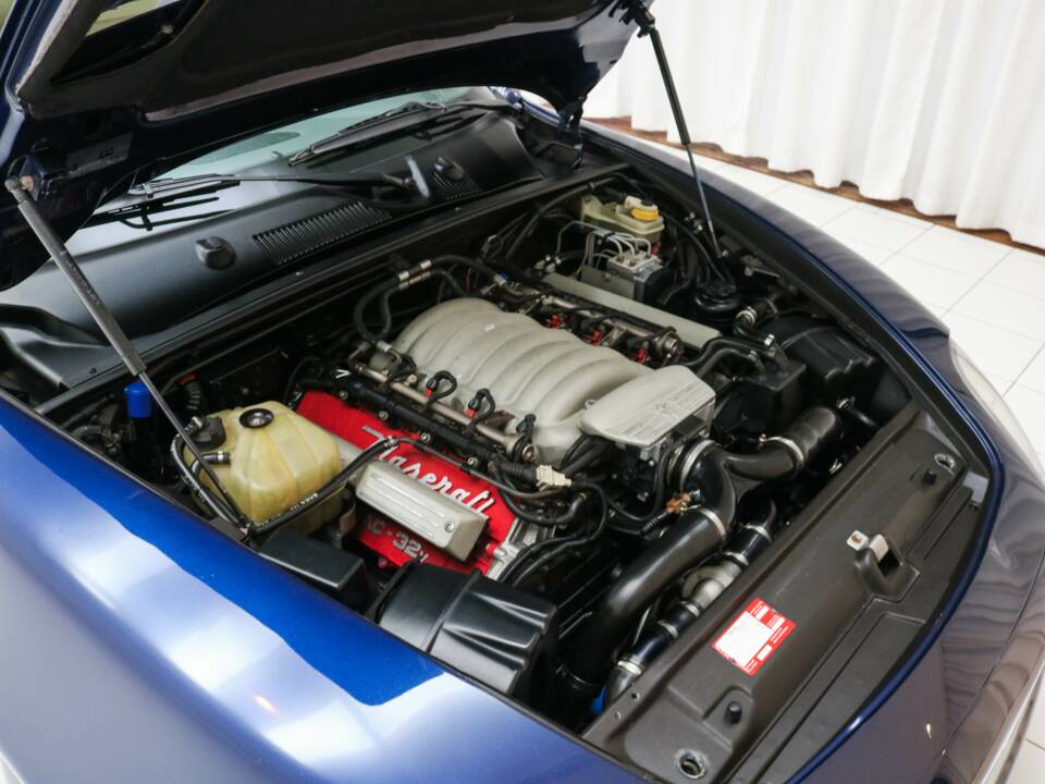 Bild 12/13 von Maserati 3200 GT (1999)