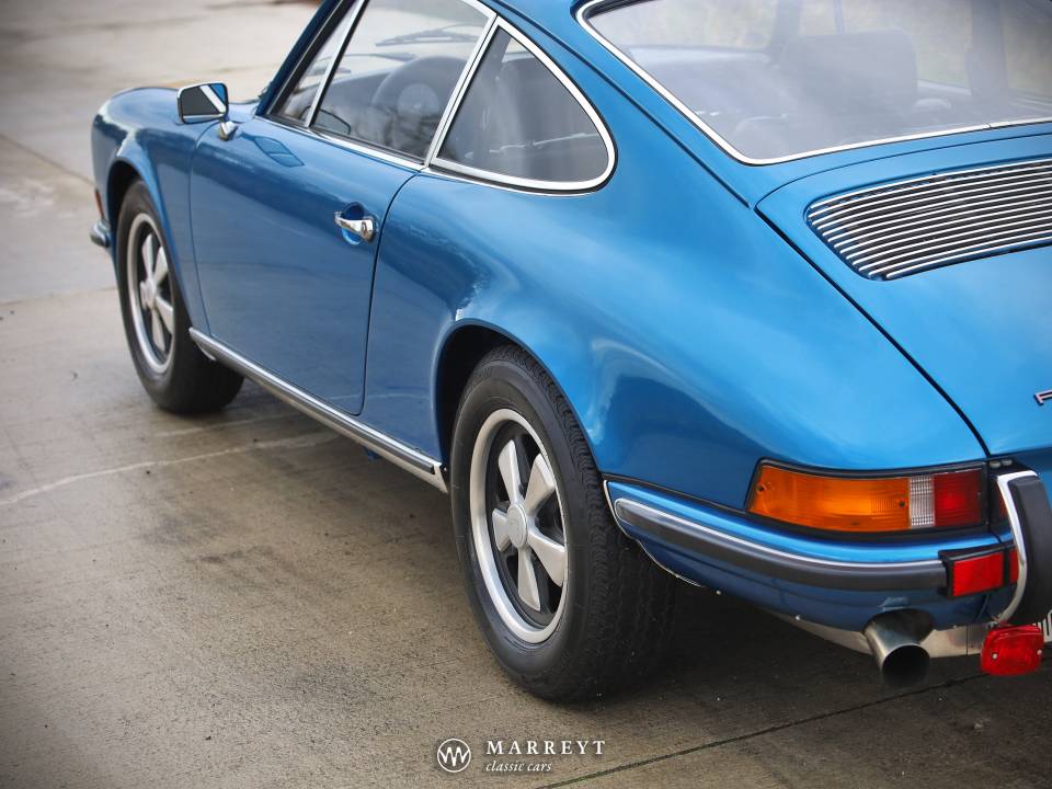Image 49/50 of Porsche 911 2.4 E (1973)