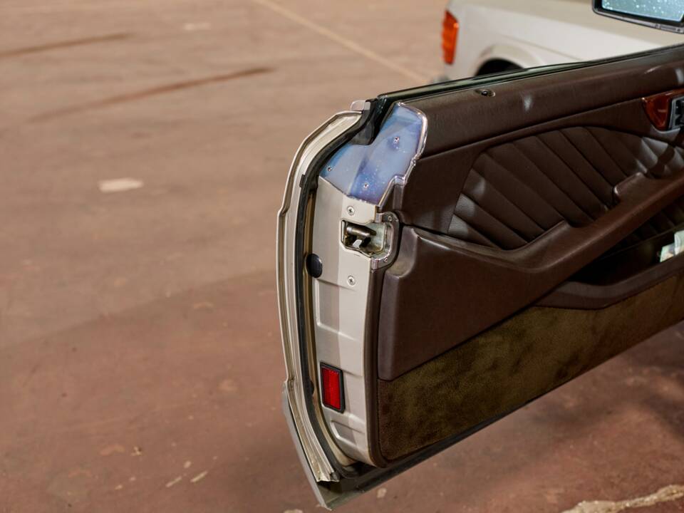 Bild 36/56 von Mercedes-Benz 500 SEC Bähr (1990)
