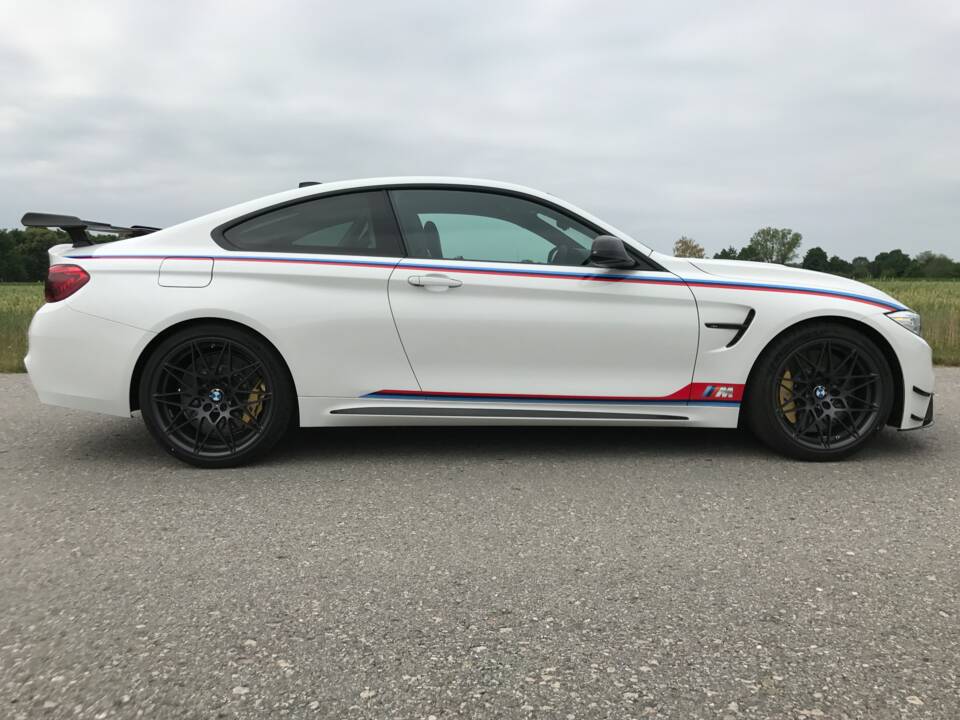 Bild 8/25 von BMW M4 GTS &quot;DTM Champion Edition&quot; (2017)